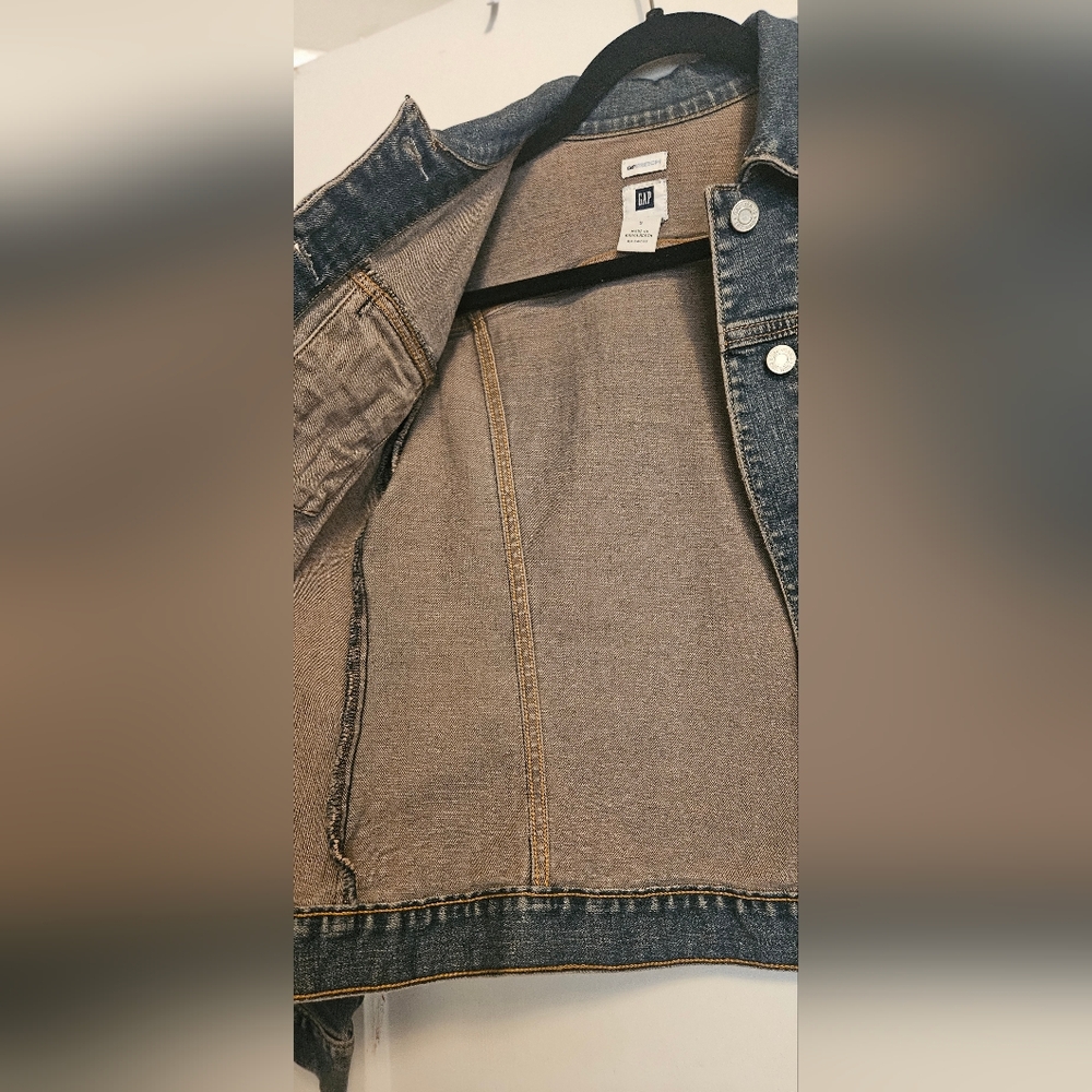 Gap denim Jacket - Picture 5 of 6